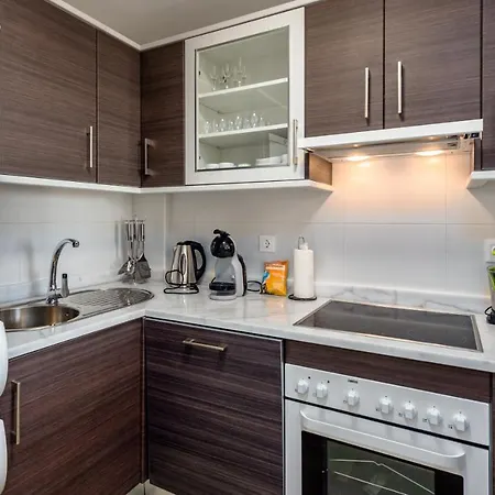 Small Oasis 2404 Beautiful Ground Floor Apartment Manilva