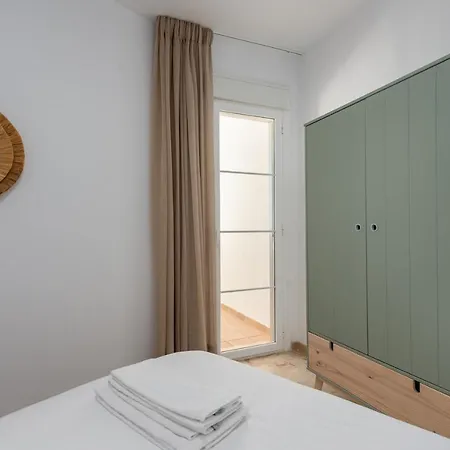 Apartment Small Oasis 2404 Beautiful Ground Floor *