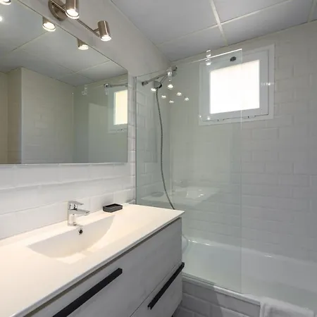 Small Oasis 2404 Beautiful Ground Floor Apartment Manilva